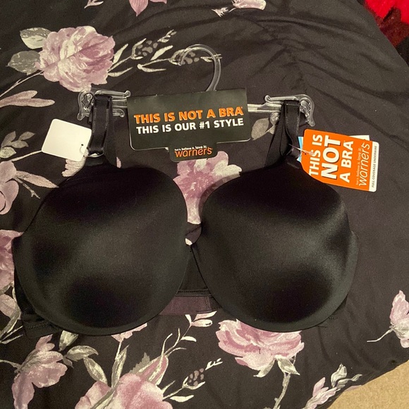 Warner's Other - BRAND NEW: 36C Bra 💗